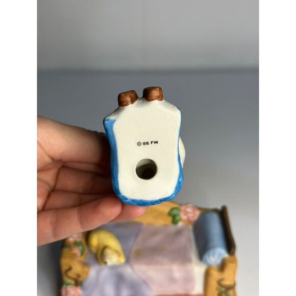 VTG 1988 Franklin Mint "Sleeping Beauty" 4" Porcelain Figurine by Maggie Murphy - Picture 3 of 7